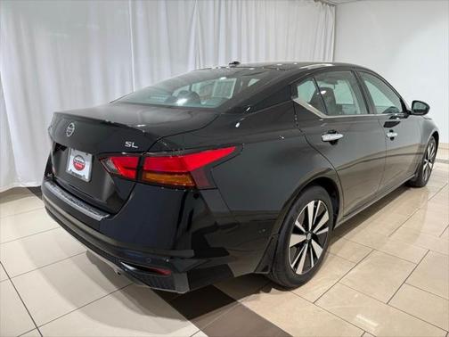2022 Nissan Altima 2.5 SL