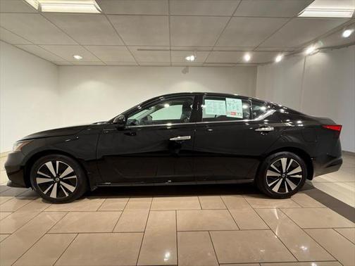 2022 Nissan Altima 2.5 SL