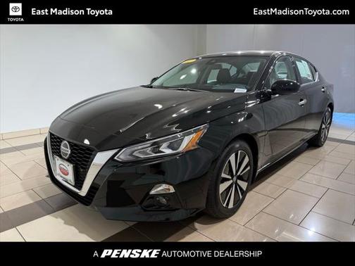 2022 Nissan Altima 2.5 SL