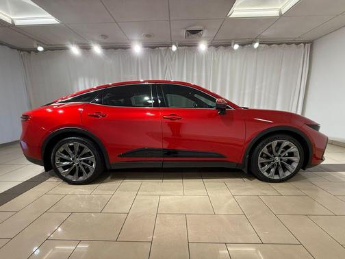 2023 Toyota Crown Limited