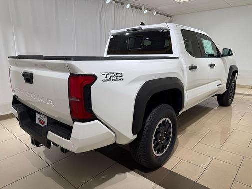 2025 Toyota Tacoma TRD Off Road