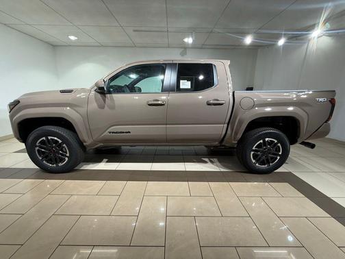 2026 Toyota Tacoma Hybrid TRD Sport