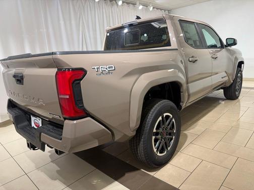 2026 Toyota Tacoma Hybrid TRD Sport