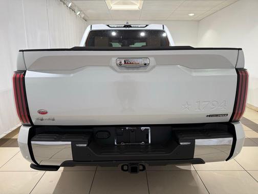 2026 Toyota Tundra Hybrid 1794 Edition