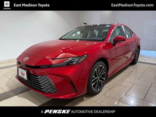 2025 Toyota Camry XLE