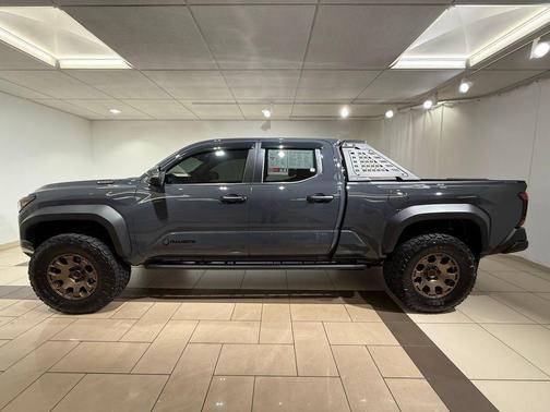 2024 Toyota Tacoma Hybrid Trailhunter