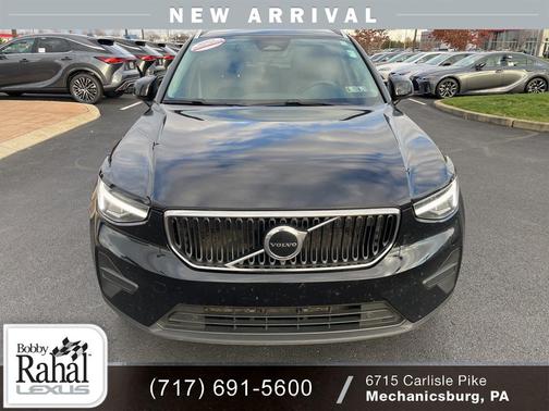 2023 Volvo XC40 B5 Core