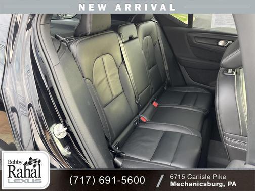 2023 Volvo XC40 B5 Core