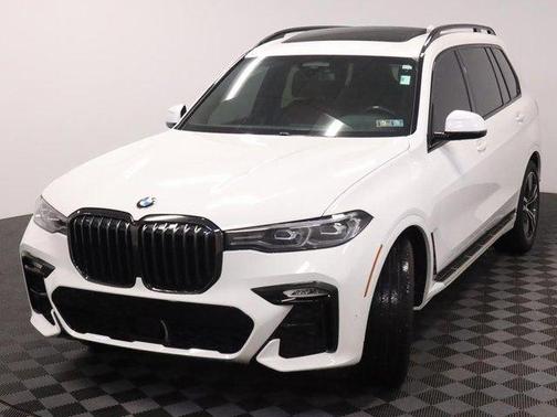 Alpine White 2021 BMW X7 xDrive40i