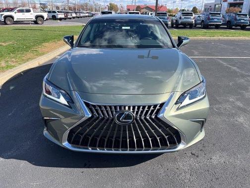2025 Lexus ES 350 Base