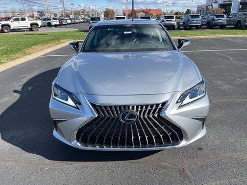 2025 Lexus ES 350 Base