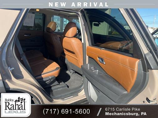 2023 Nissan Pathfinder Platinum 4WD