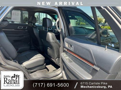 Magnetic 2017 Ford Explorer Platinum