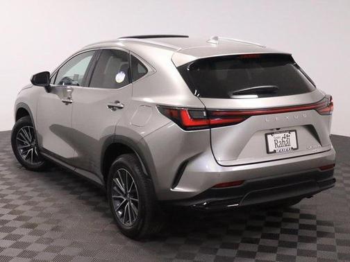 2022 Lexus NX 350h Premium