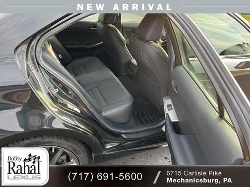 2018 Lexus IS 300 Base
