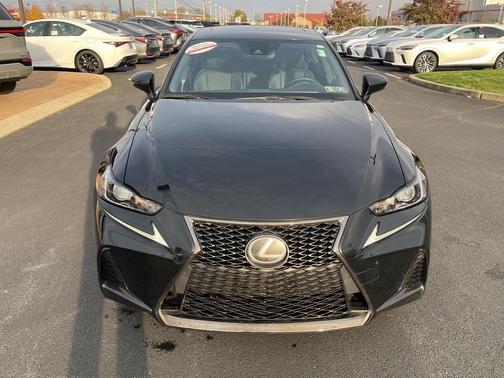 2018 Lexus IS 300 Base