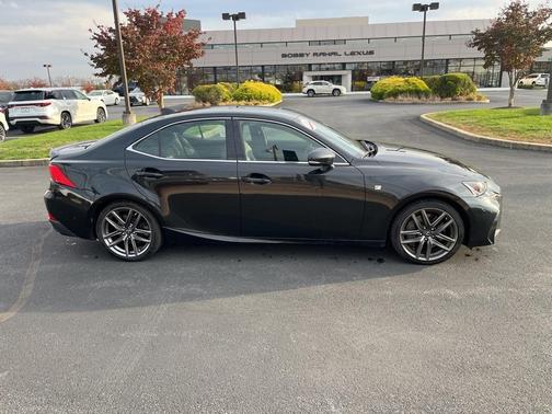 2018 Lexus IS 300 Base