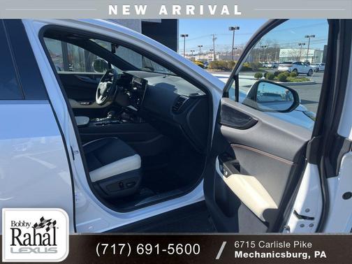 2022 Lexus NX 350h Premium