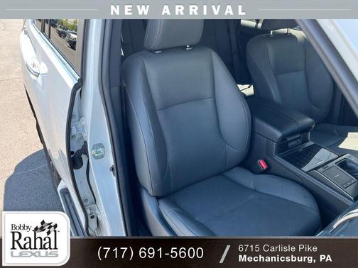 Eminent White Pearl 2023 Lexus GX 460 Premium