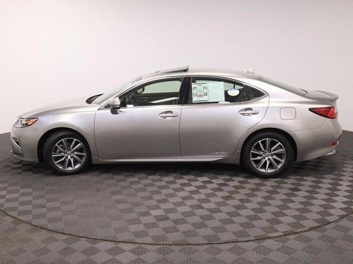 2018 Lexus ES 300h Base