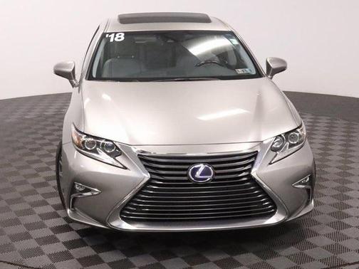 2018 Lexus ES 300h Base