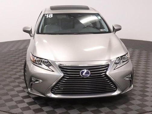 2018 Lexus ES 300h Base