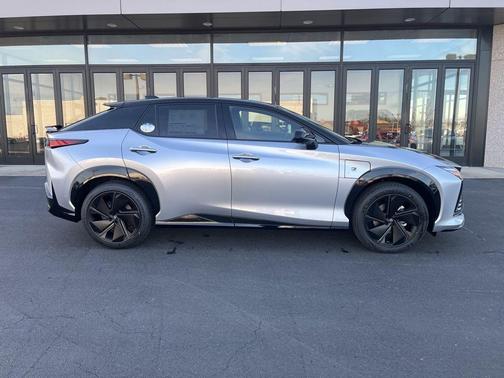 2026 Lexus RZ 450e 