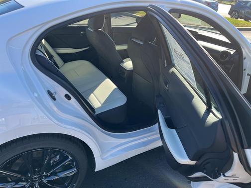 2025 Lexus IS 350 Base