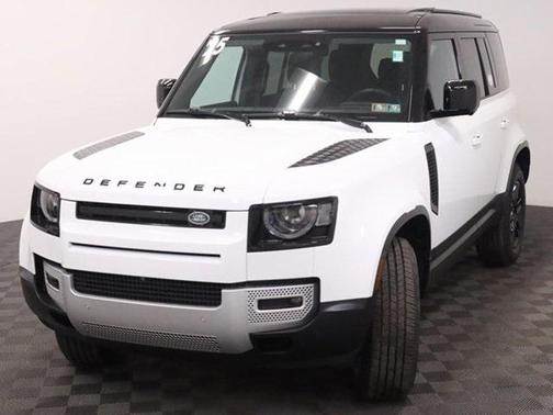 2025 Land Rover Defender 110 P300