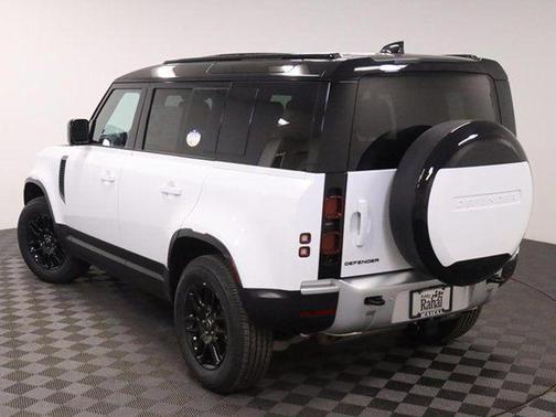 2025 Land Rover Defender 110 P300