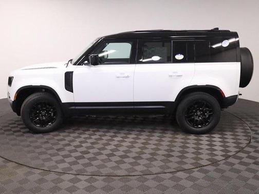 2025 Land Rover Defender 110 P300