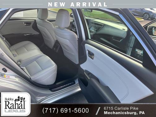 2018 Toyota Avalon Hybrid Limited