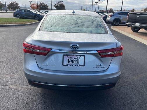 2018 Toyota Avalon Hybrid Limited