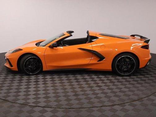 Amplify Orange Tintcoat 2022 Chevrolet Corvette Stingray w/1LT