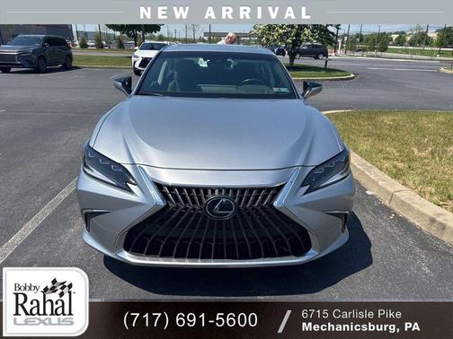Iridium 2024 Lexus ES 300h Base