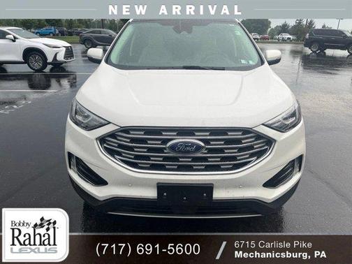 Star White Metallic Tri-Coat 2022 Ford Edge Titanium