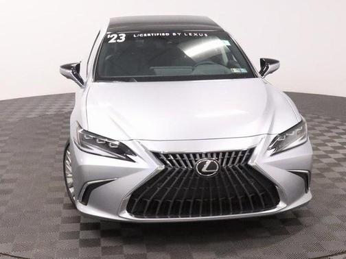 2023 Lexus ES 350 Ultra Luxury