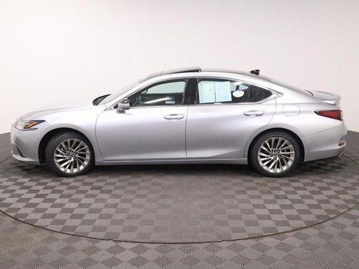 2023 Lexus ES 350 Ultra Luxury