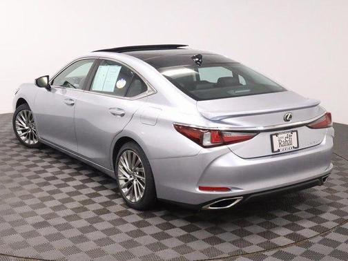 2023 Lexus ES 350 Ultra Luxury