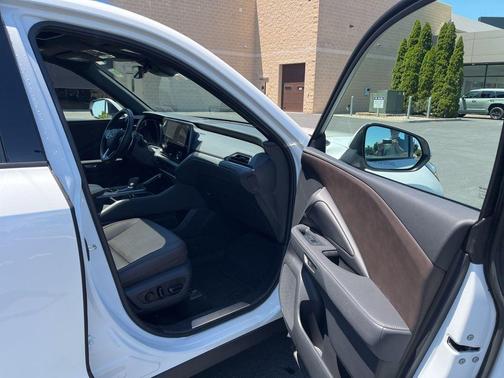 Wind Chill Pearl 2025 Lexus TX 350 Premium