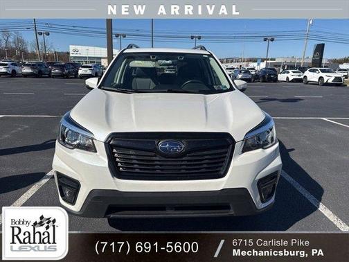 Crystal White Pearl 2019 Subaru Forester Sport