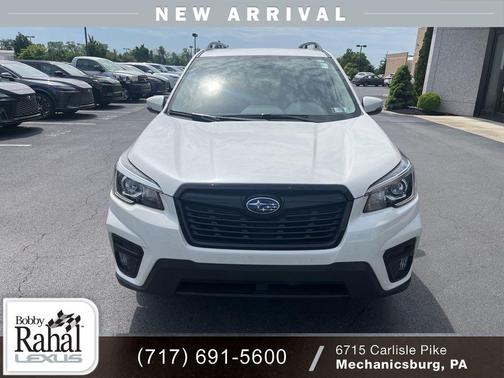 Crystal White Pearl 2019 Subaru Forester Sport