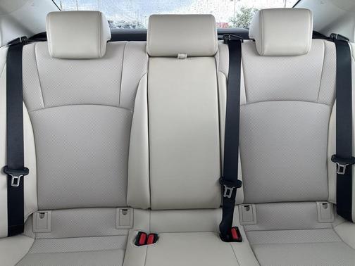2025 Lexus ES 350 Base