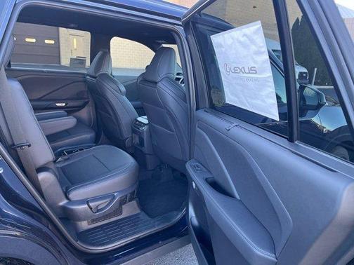 Mica 2026 Lexus TX 500h F SPORT Premium