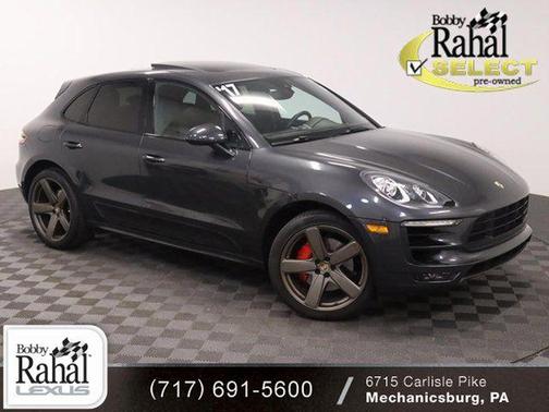 Volcano Grey Metallic 2017 Porsche Macan Macan GTS