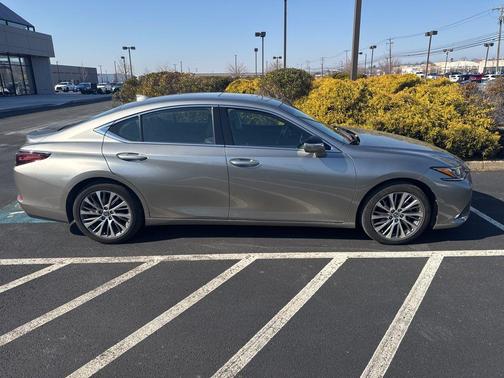 2019 Lexus ES 350 Base