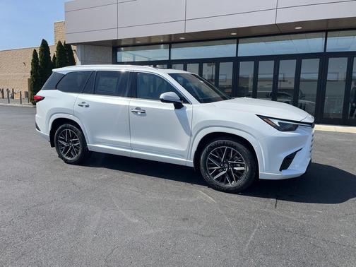 Pear 2026 Lexus TX 350 Premium