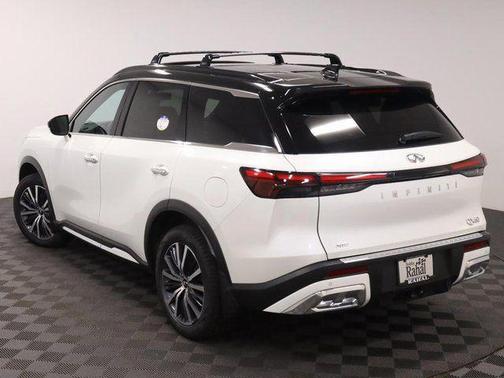 Majestic White/Black Obsidian 2022 INFINITI QX60 AUTOGRAPH