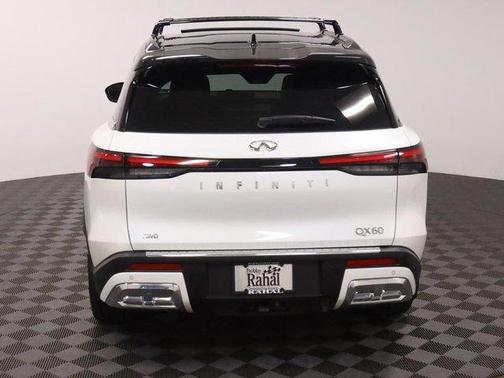 Majestic White/Black Obsidian 2022 INFINITI QX60 AUTOGRAPH