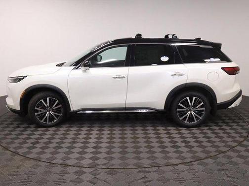 Majestic White/Black Obsidian 2022 INFINITI QX60 AUTOGRAPH
